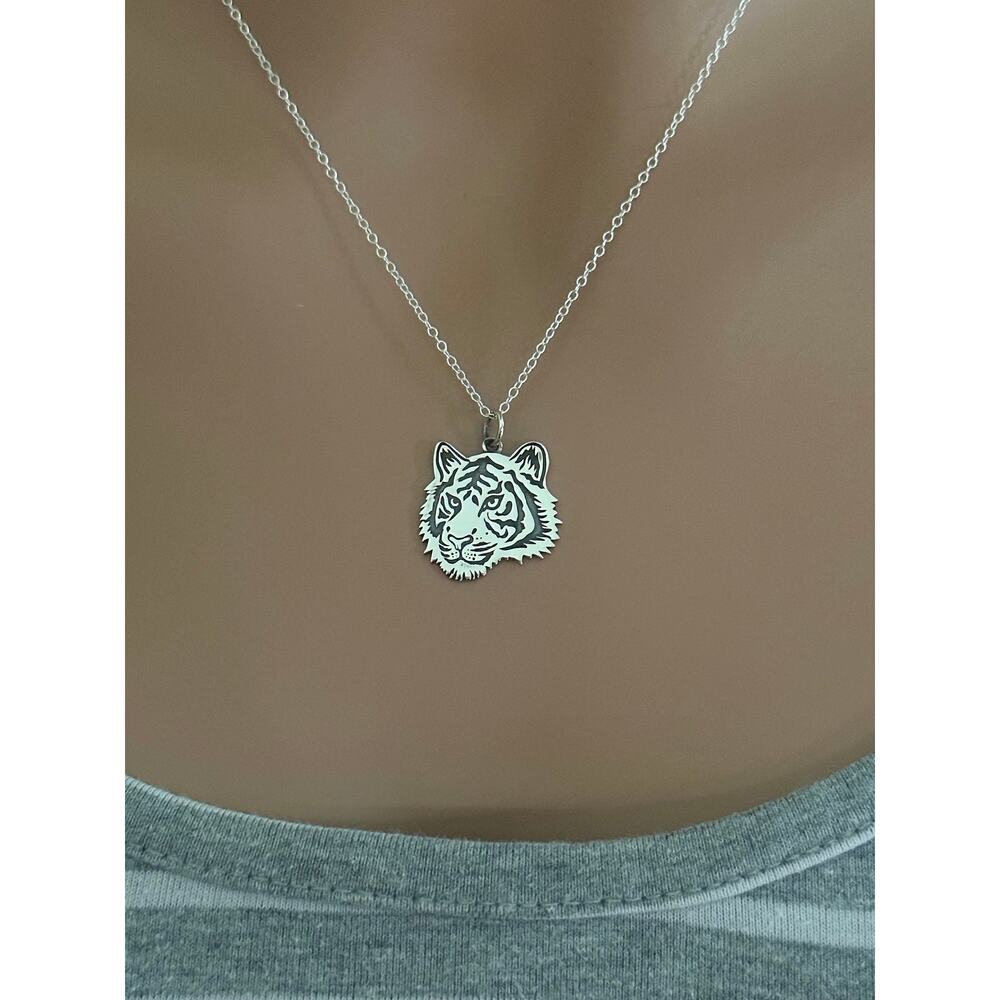 Sterling Silver Etched Tiger Face Necklace, Silver Etched Tiger Necklace